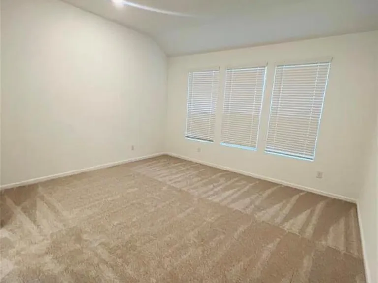 27007 Aurora Garden Ln — Photo 5