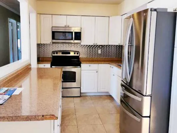 (undisclosed Address), Patchogue, NY 11772