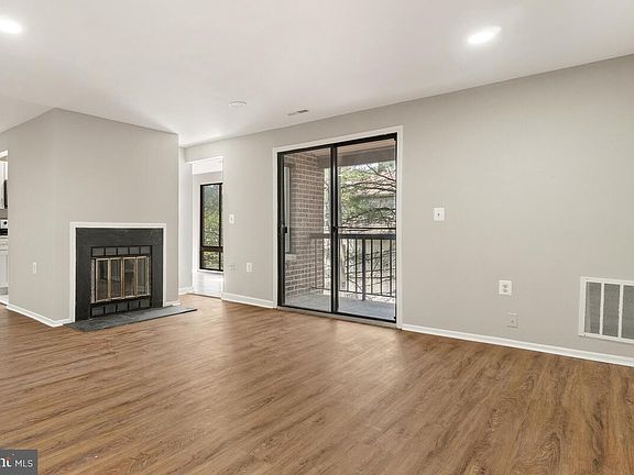 5th image of 13207 Chalet Pl APT 302