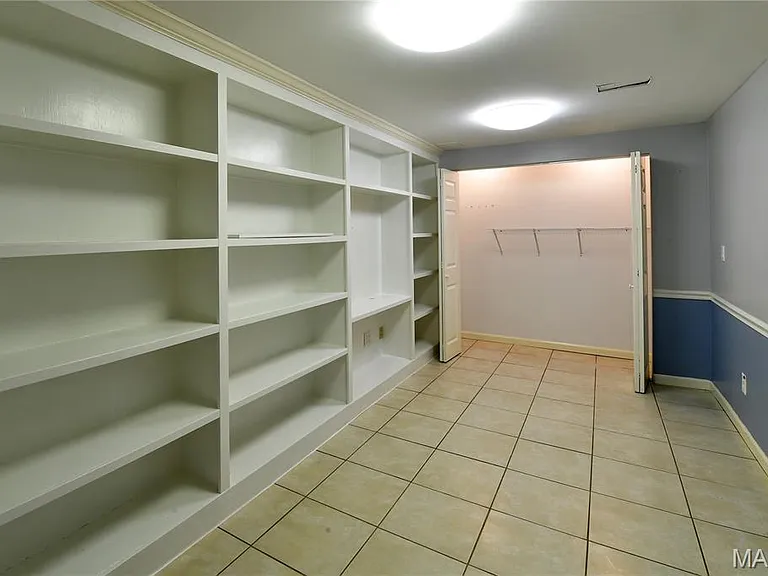 1419 Sawyers Trail Ct — Photo 53