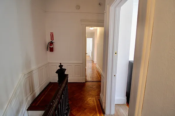 Rented by Owner | media 57