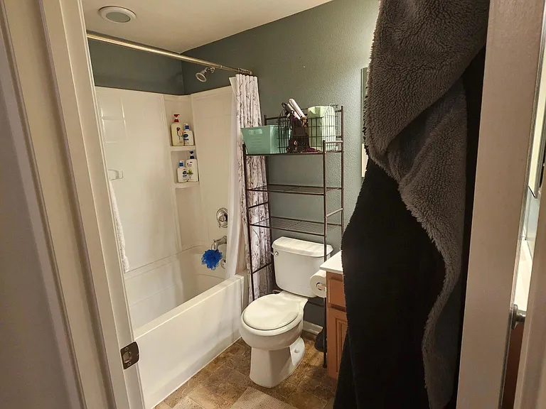 16957 Laurel Hill Ln #215 — Photo 26