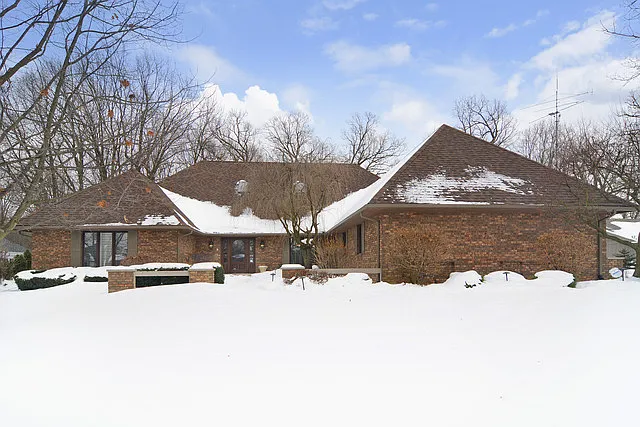 8601 Heather Dr photo 1
