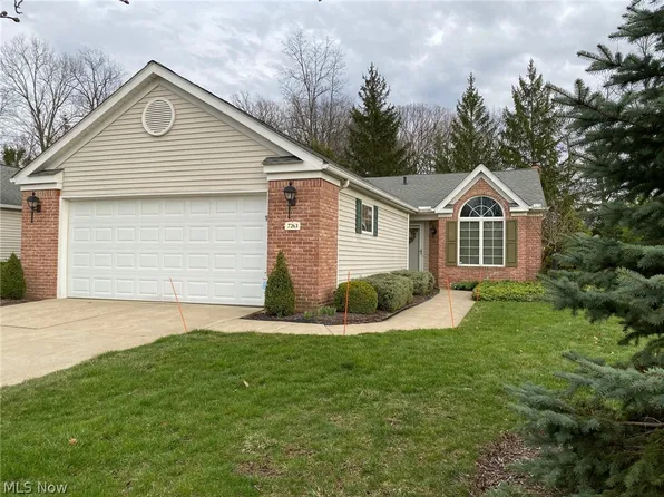 7263 Baldwin Reserve Dr, Middleburg Heights, OH 44130