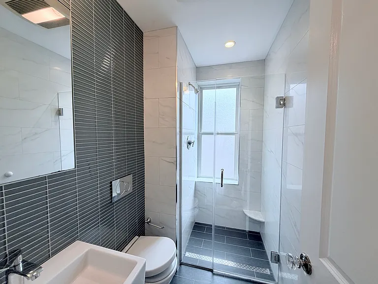 98 Myrtle St #5 — Photo 9