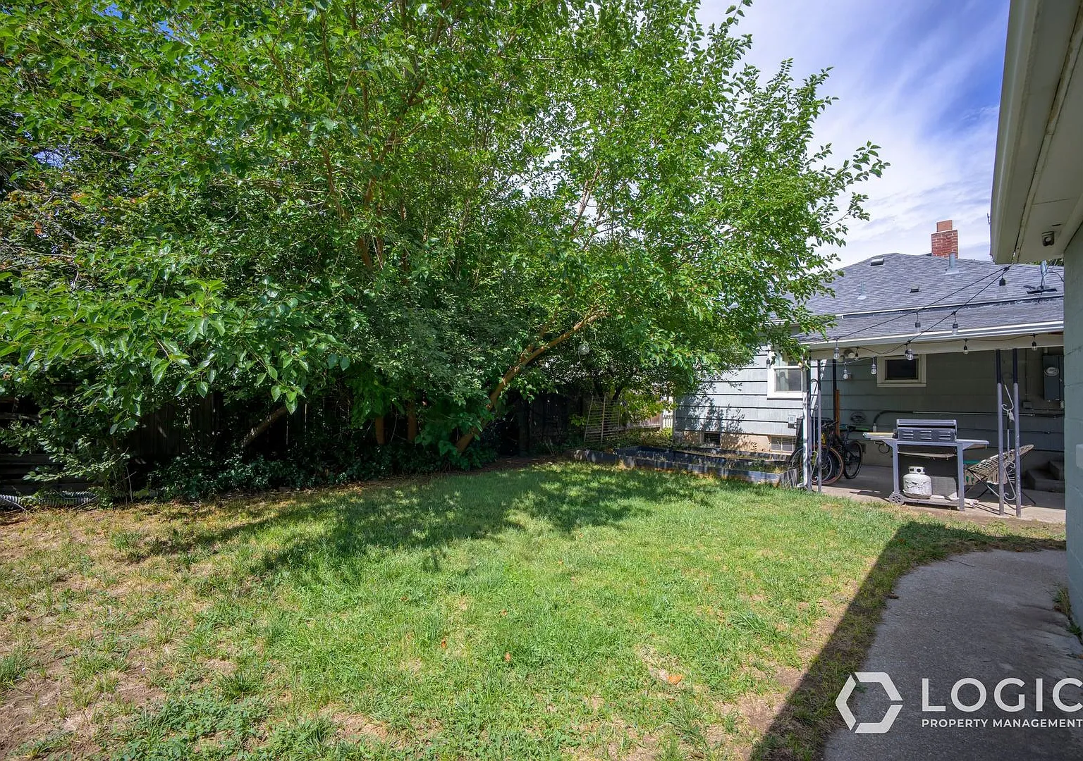 2 Bedroom Basement Apartment in Provo Brand New Carpet — Photo 3
