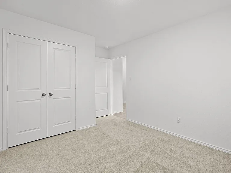 229 Hummingbird Flight Dr — Photo 17