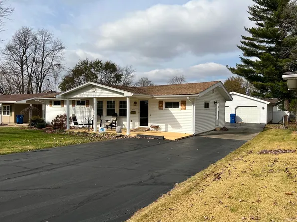 2007 Porter Ave, Lawrenceville, IL 62439