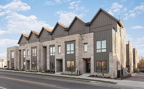 738 Douglas Ave #13 Photo 1 738 Douglas Ave #13 Photo 1