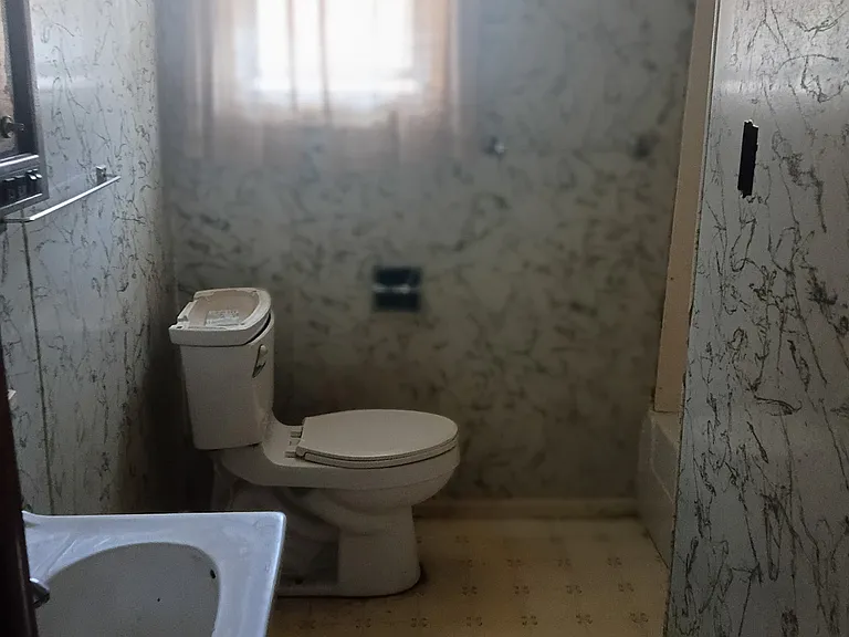 202 E Cedar St — Photo 10