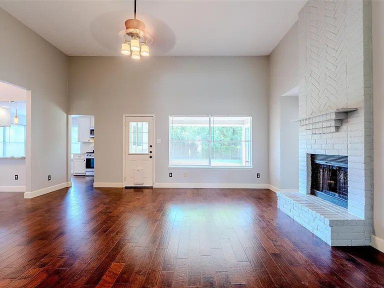 9310 Jan Glen Ln — Photo 6