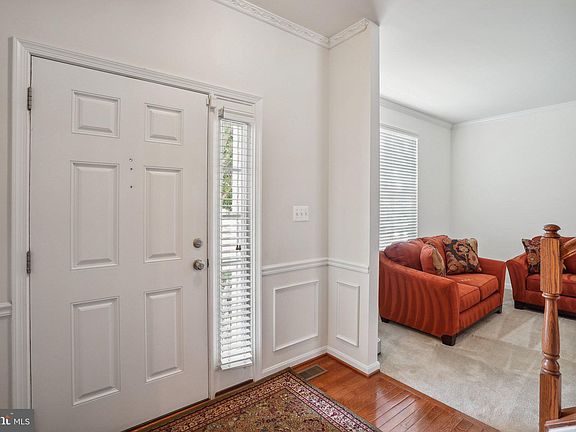 3rd image of 78 Sanctuary Ln