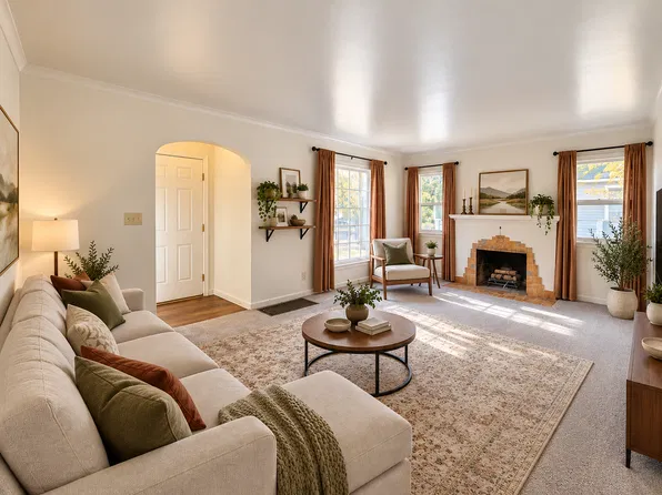 2704 W Garland Ave, Spokane, WA 99205