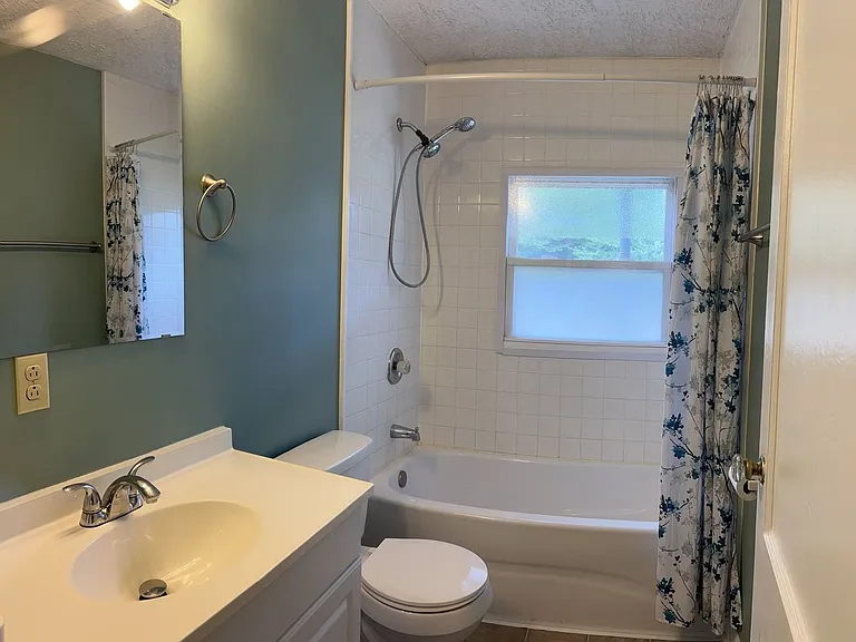 1431 Lincoln Dr — Photo 10