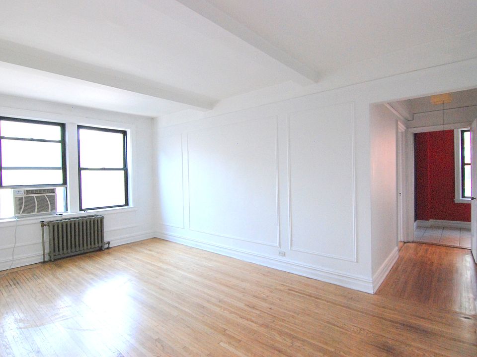 1st image of 457 W 57th St #1202