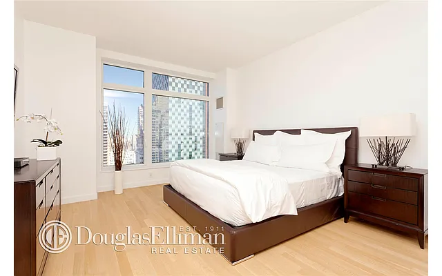 Rented by Douglas Elliman | media 67