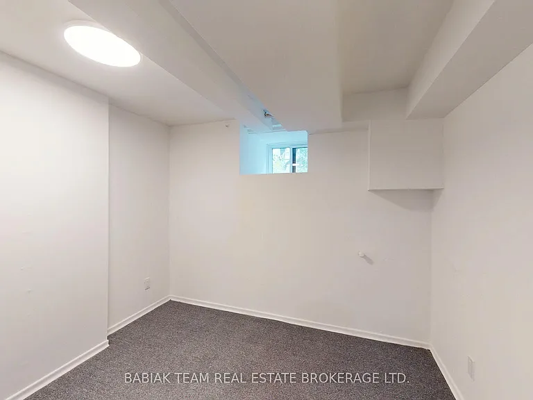 57 Parkway Ave — Photo 24