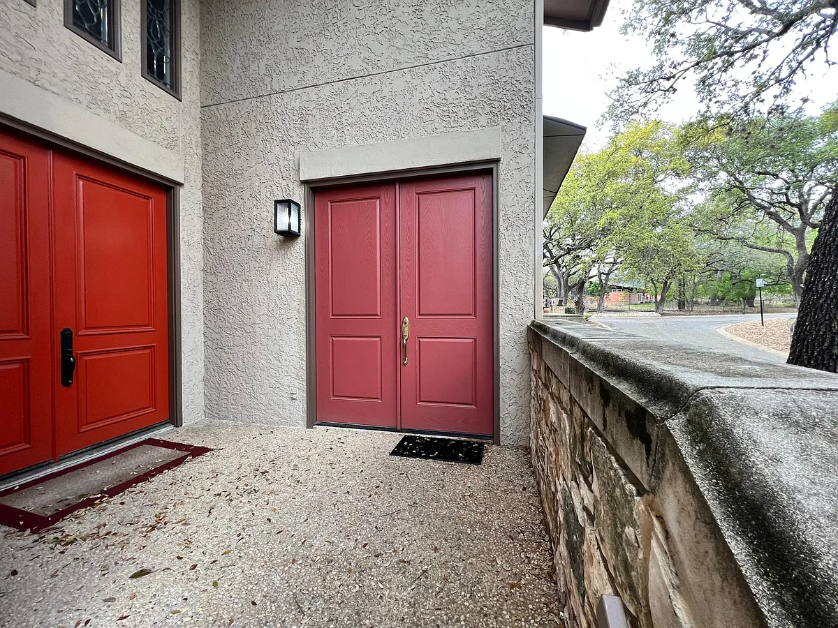 Building Photo - 8000 Donore Pl #5