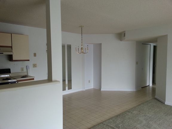 Dining area_11052014