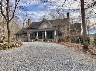 287 Old Loggin Rd, Demorest, GA 30535