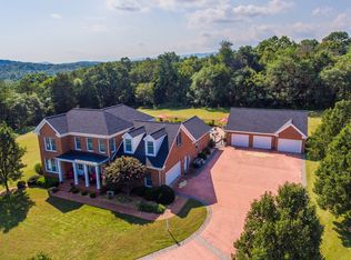 192 S Hatcher Dr, Front Royal, VA 22630