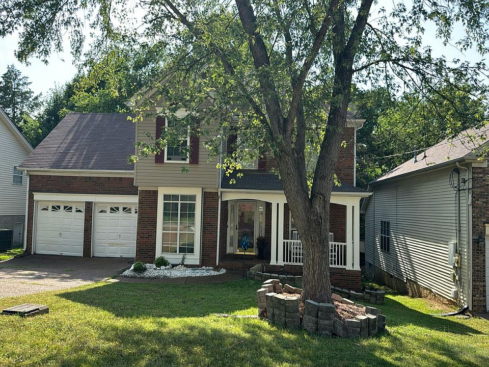 1st image of 3433 Calais Cir