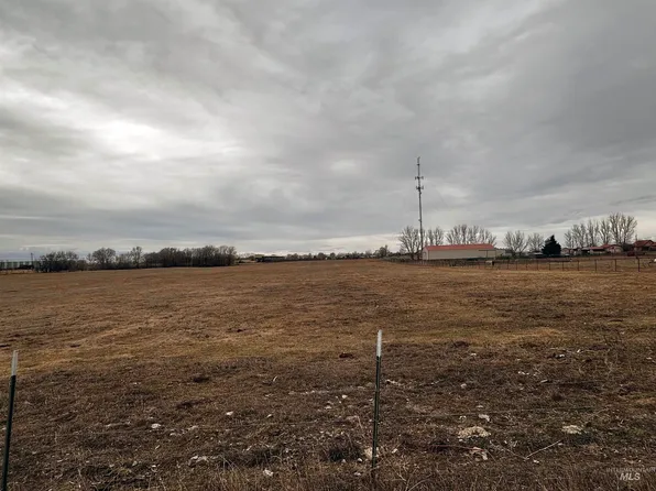 2390 S 1300 E, Bliss, ID 83314