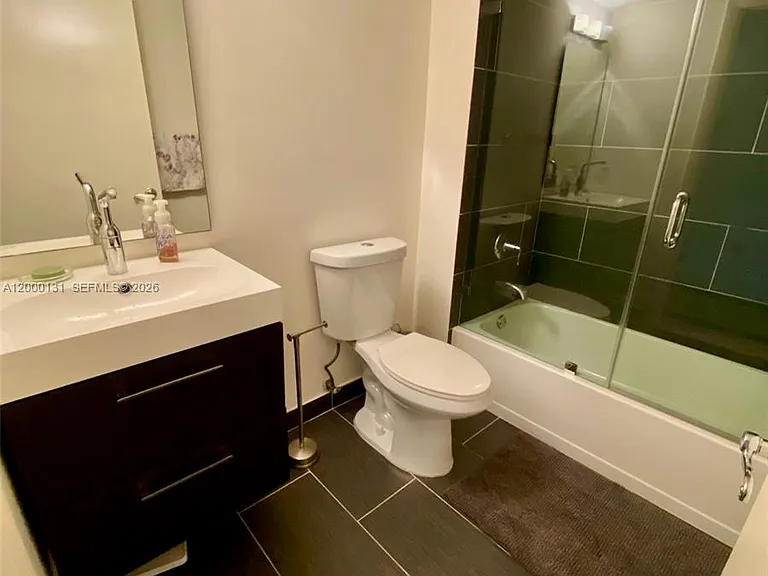 16590 NE 26th Ave #202 — Photo 16