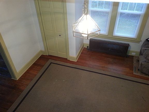 Formal dining room