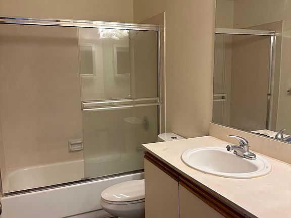 5th image of 14020 SE 8th St APT 5