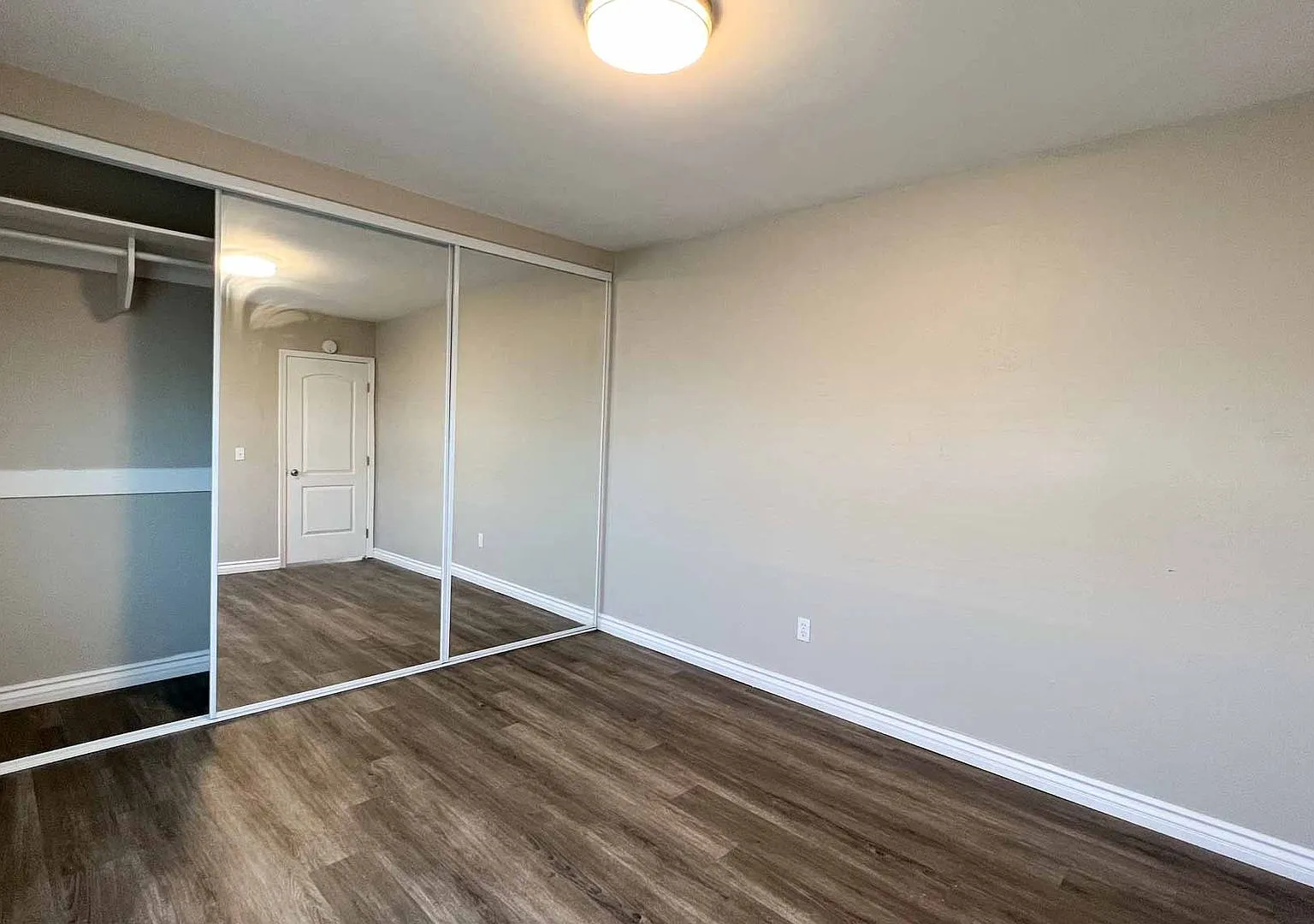 SF Laurel Apts — Photo 4