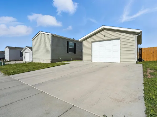 3053 Trailhead Loop, Sturgis, SD 57785