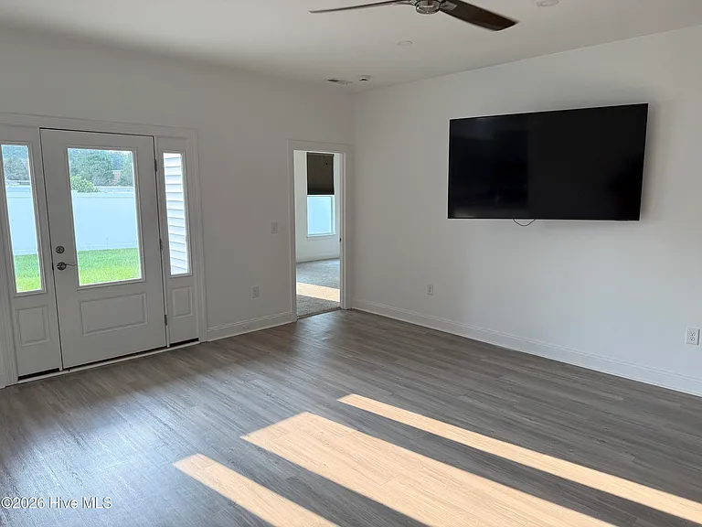 3804 Belfair Dr — Photo 13