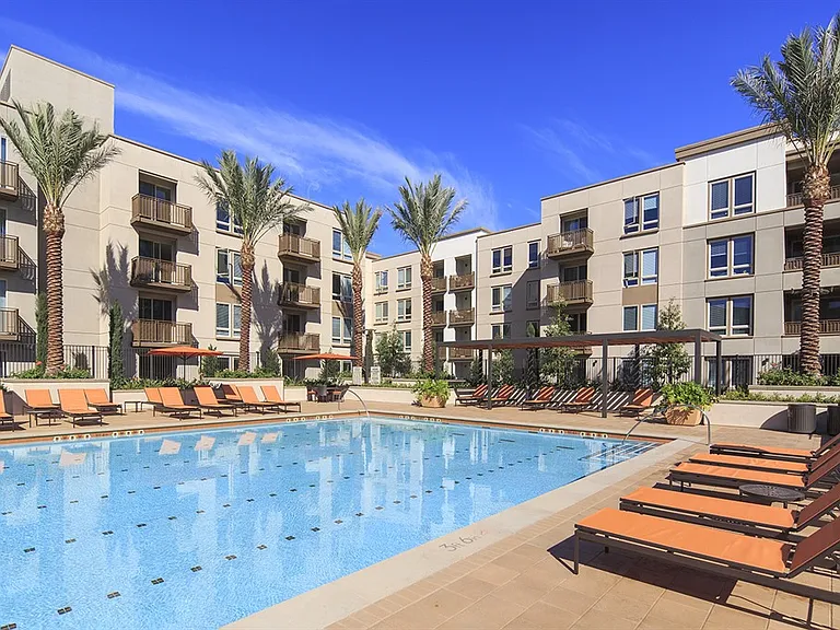 River View Apartment Homes — Photo 7