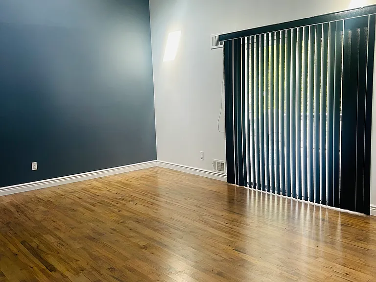 113 Alicia Dr — Photo 4