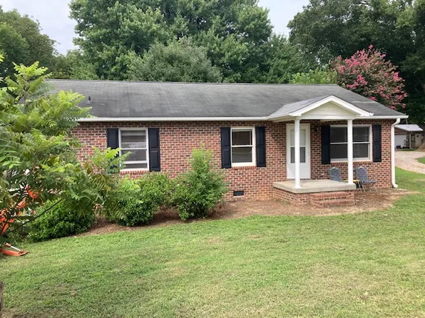 19721 Tryon St, Cornelius, NC 28031