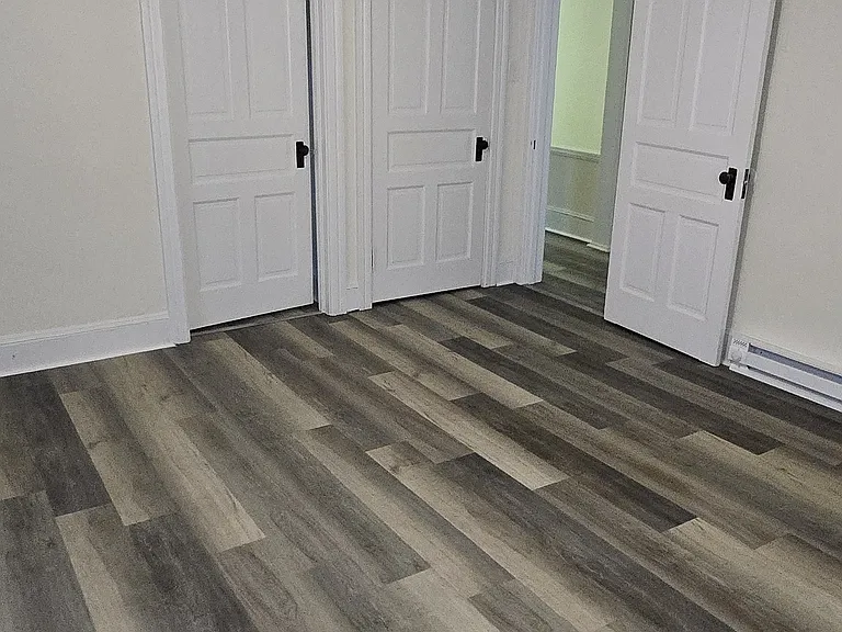 213 W Market St #3 — Photo 14
