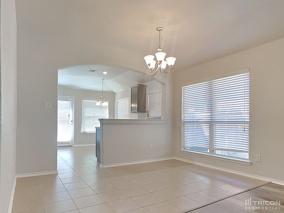 4th image of 713 Partridge Dr