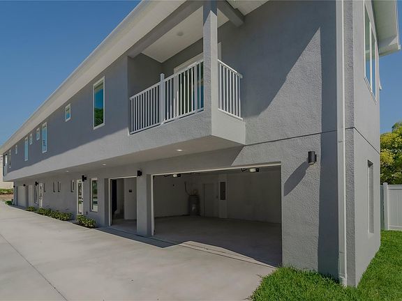 3rd image of 310 Hibiscus St #B