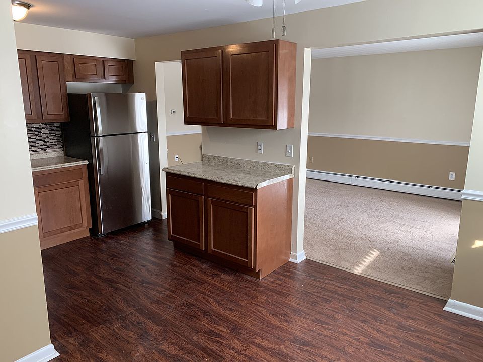 Barrington Apartments - 108 Garden St Seneca Falls NY | Zillow