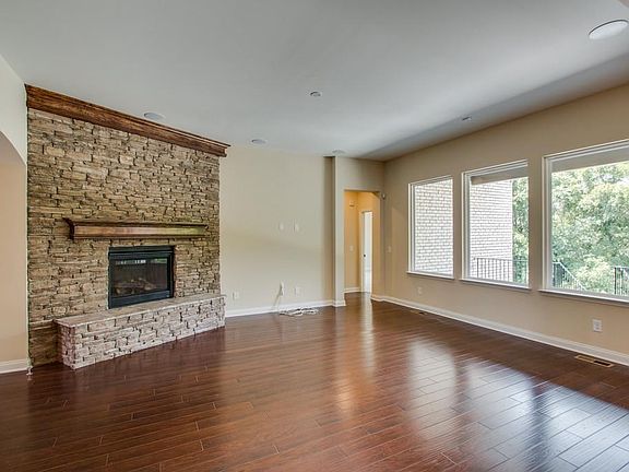 4th image of 103 N Malayna Dr Lot 82