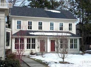 4 Brattle Cir, Cambridge, MA 02138