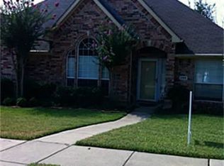 2306 Saint Albens Pl, Garland, TX 75040