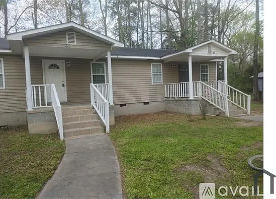 462 Bussey Ave