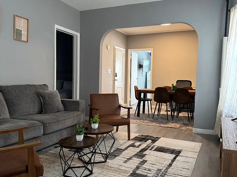 154 Hayward Pl #1 — Photo 4
