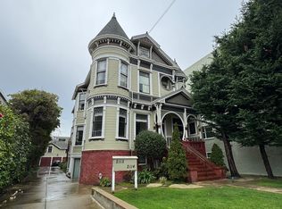 2112 Santa Clara Ave #B, Alameda, CA 94501