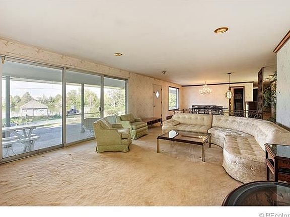 3rd image of 4365 W Warren Ave