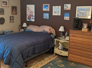 7811 Dassett Ct APT 101, Annandale, VA 22003