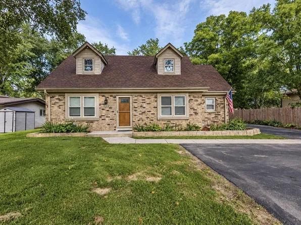 10166 S Nicholson ROAD, Oak Creek, WI 53154