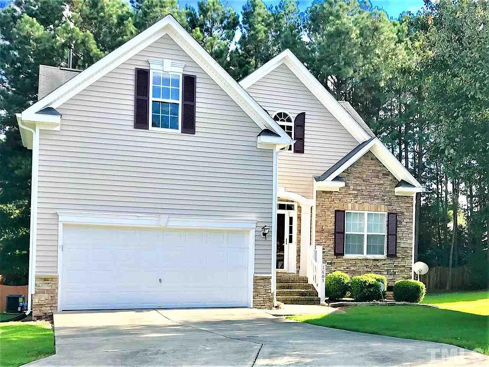 1st image of 1605 Magnolia Oak Pl